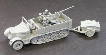 Sdkfz7/2 8 ton _ track wth 37mm flak36.