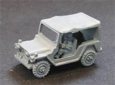Mutt jeep with canvas tlt.