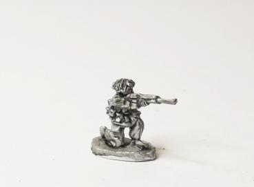 Kneelng -  frng SLR -  helmet