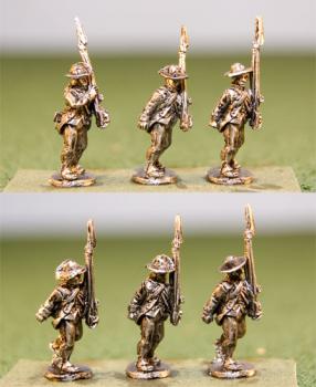 Contnentals n Regmental Coats.  Round Hats.  Advancng Shoulder Arms