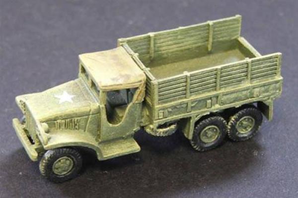 2.5 ton truck Soft Cab open back.