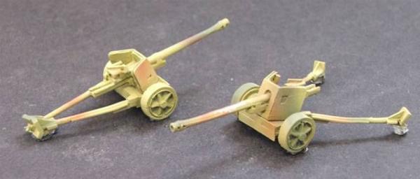 Pak 40 -  75mm A/T Guns (4 Fring -  2 lmbered)[A]