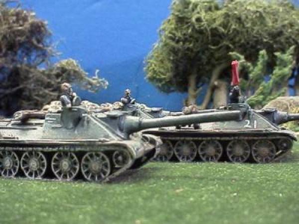 SU 100