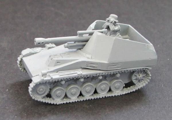 Wespe 105mm SPG.