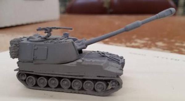 M109 A2 extended turret