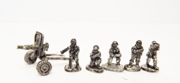 OTO Melara 105mm Pack Howtzer wth crew (1)