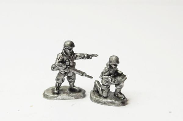 Offcers -  1 standng / 1 kneelng (5 pars)