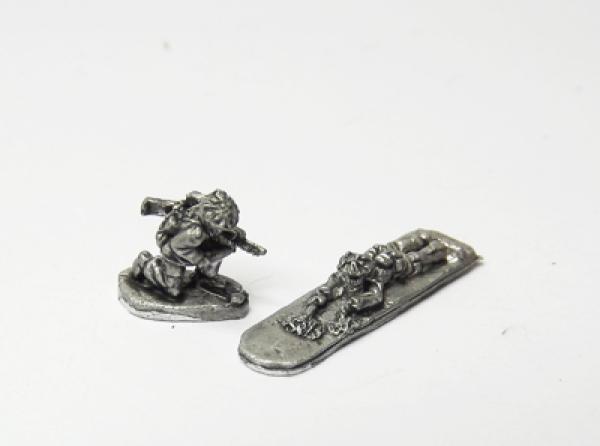 Engneers -  1 kneelng -  1 prone -  helmet (5 pars)