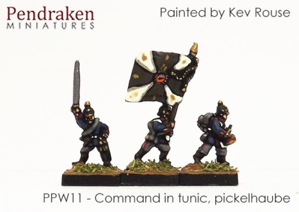 Command in tunic -  picklehaube