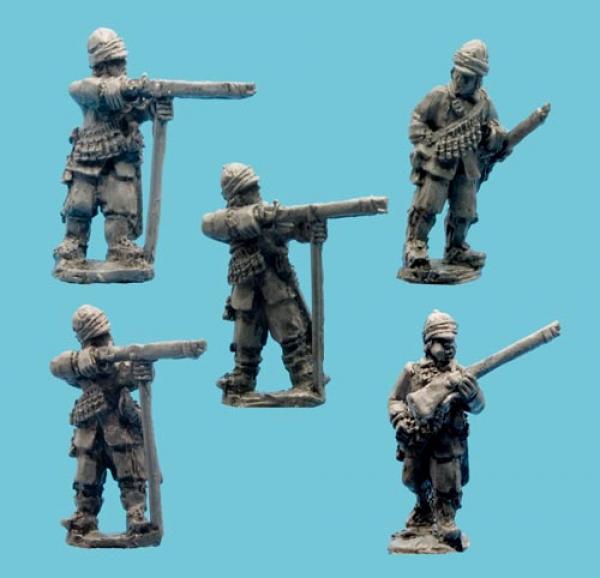 Musketeers Frng Lne - wth rests. n Montero Caps